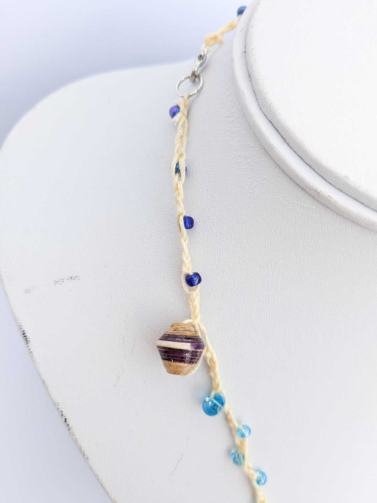 Beach vibes beaded necklace