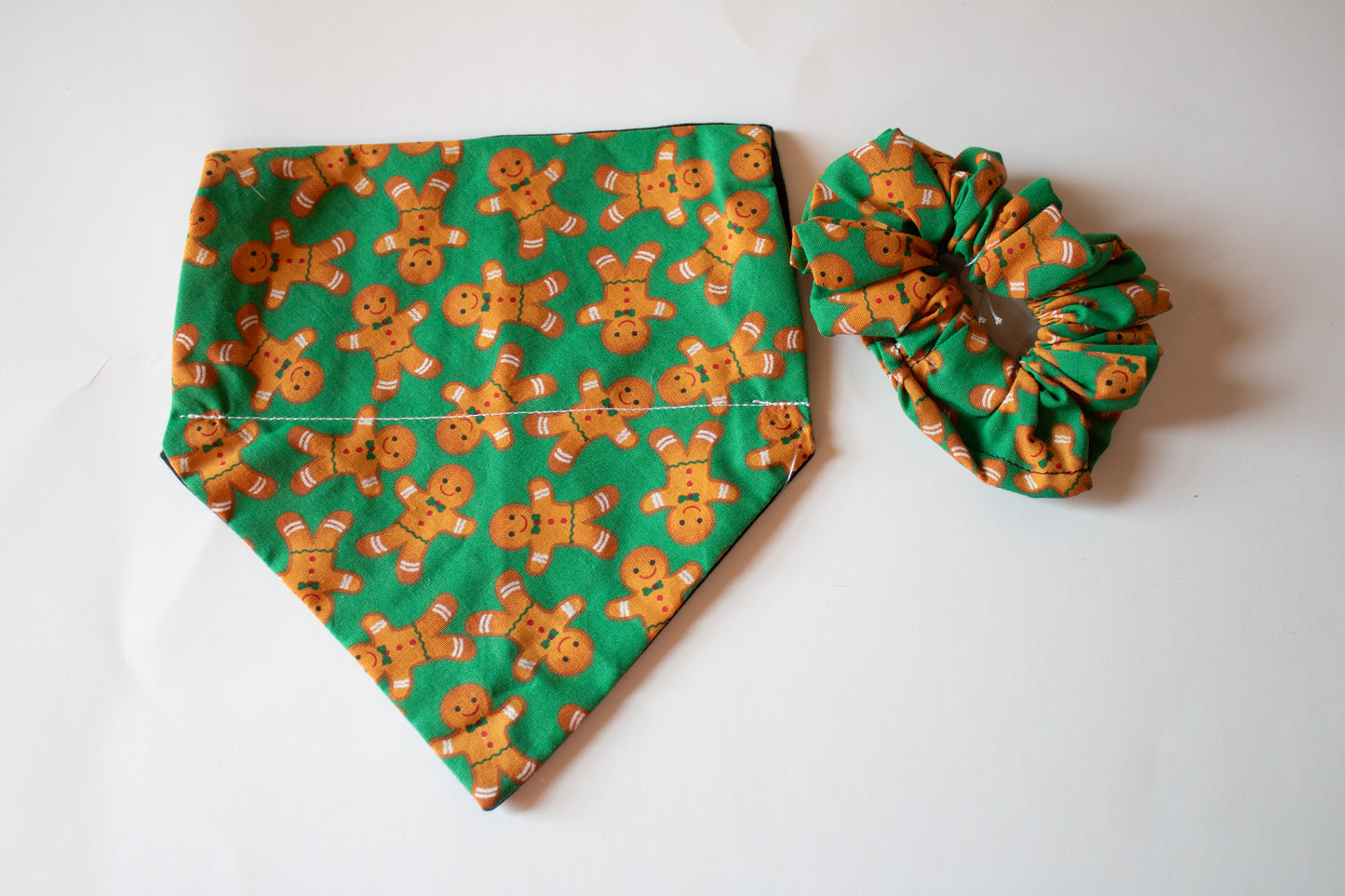 Gingerbread Man Bandana Scrunchie Set